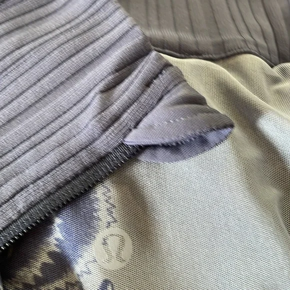 NEW reversible Raja Lululemon jacket - Picture 11 of 11